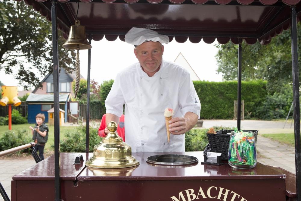 Wilco Ambachtelijk IJs - Traditionele ijskar huren voor een geslaagd feest